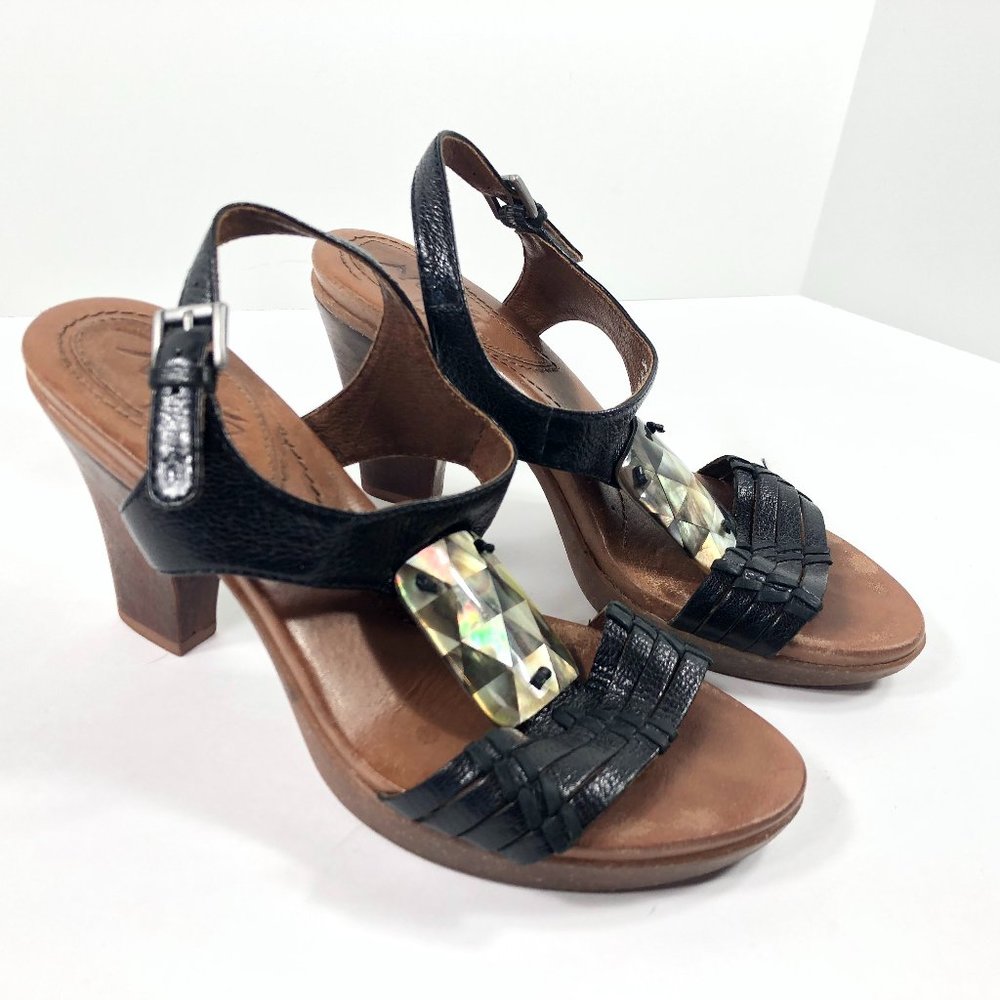Naya ARNELLI Heels T-Strap Sandals Abalone Shell Detail Comfort Womens Size 6.5M